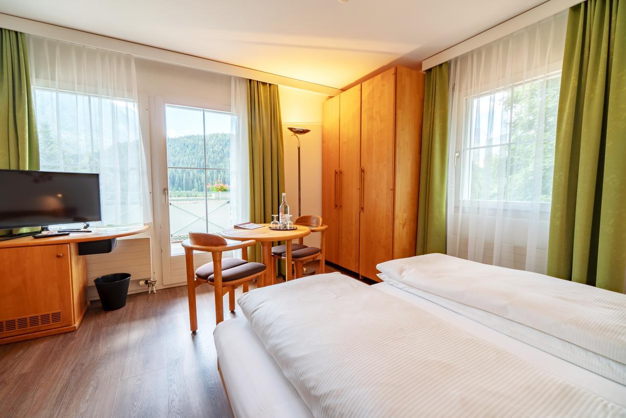 Typically Swiss Hotel Altana Scuol Eksteriør bilde