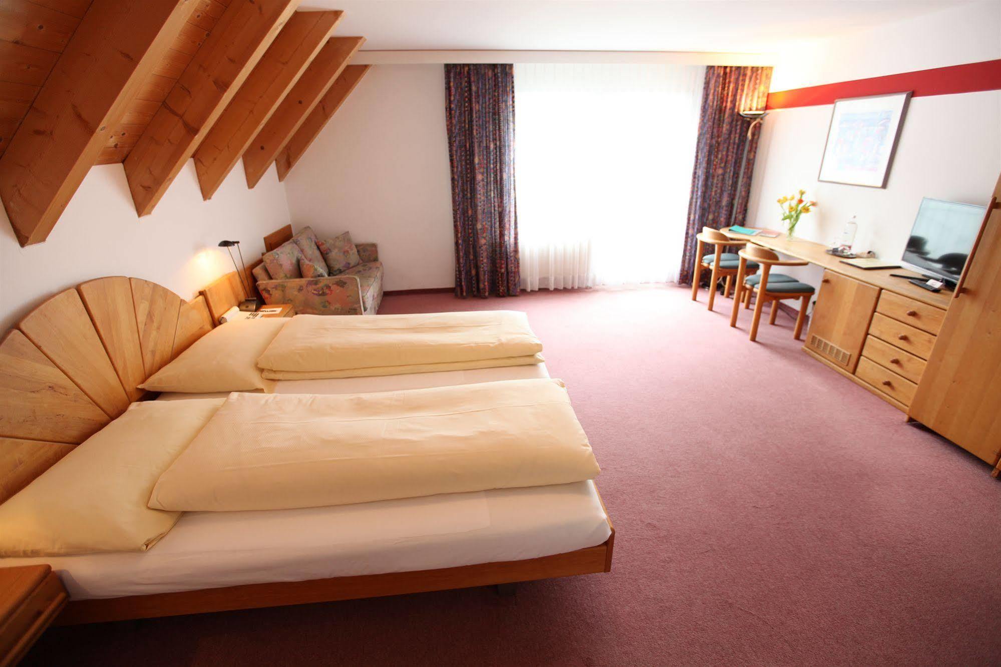 Typically Swiss Hotel Altana Scuol Eksteriør bilde