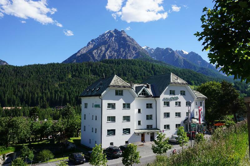 Typically Swiss Hotel Altana Scuol Eksteriør bilde